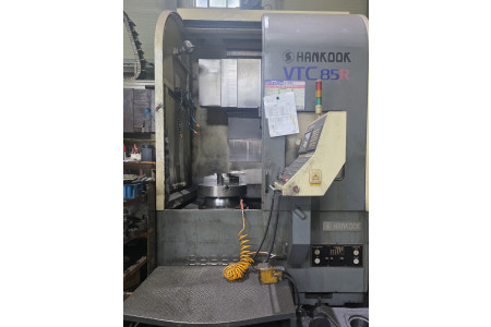 한국공작기계수직CNC선반 VTC-850R