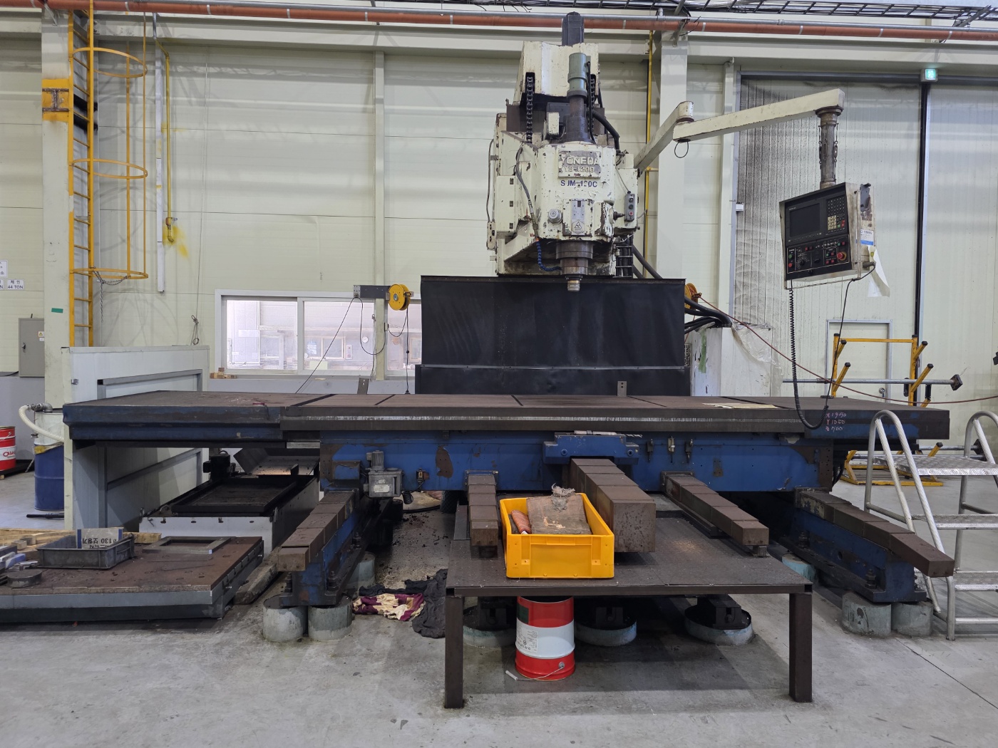 YONEDA CNC MILLING YD-1200